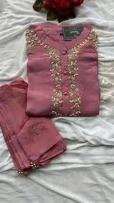 Elegant Rose Pink Embroidered Kurta Set with Dupatta – Festive & Ethnic Wear